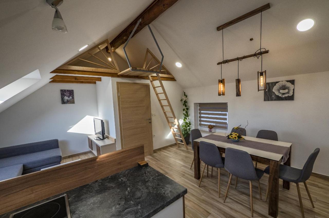 Apartma Maricka Daire Križe Dış mekan fotoğraf